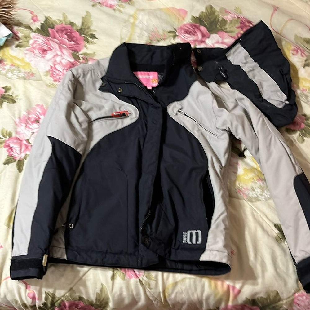 Ladies Snowboarding Jacket
